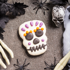 Sorta Sweet, Sorta Spooky Skulls | Halloween