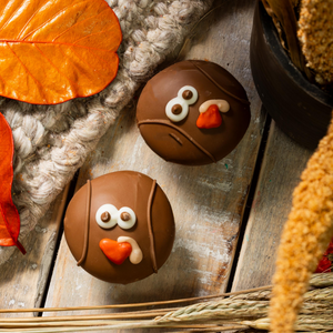 Eyes for Turkey Vanilla Cupcake  | Fall