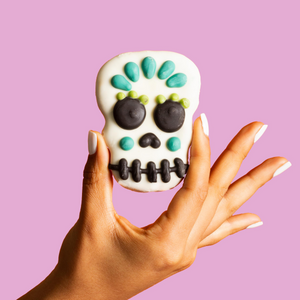 Sorta Sweet, Sorta Spooky Skulls | Halloween
